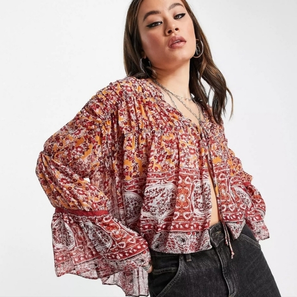 NWOT Free People Lorriane Boho-Print Tie-Front Top Size Large - Picture 3 of 7